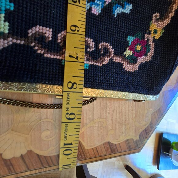 Vintage Black & Floral Needlepoint / Tapestry Bag with Gold Embossed Metal Hardw - Picture 12 of 14